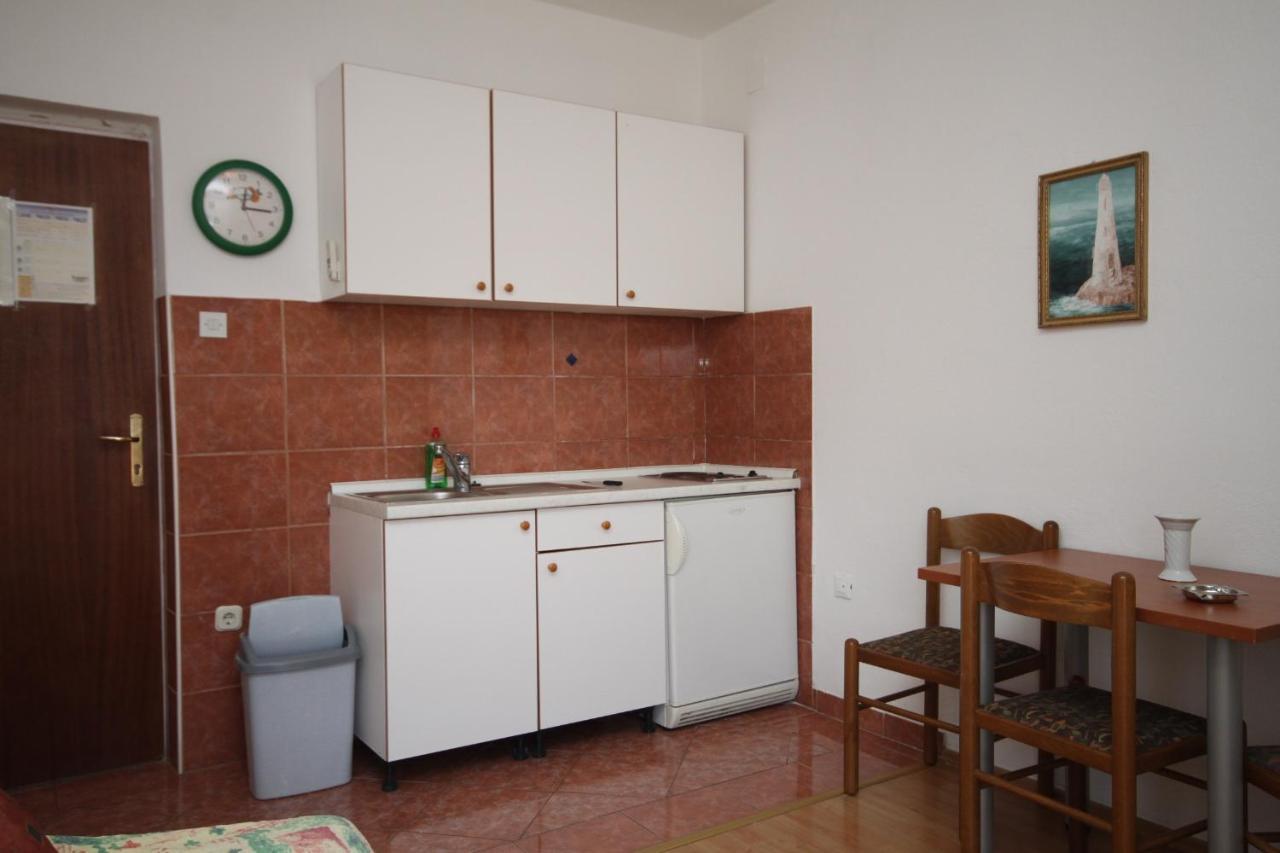 Apartments With A Parking Space Makarska - 6693 Εξωτερικό φωτογραφία